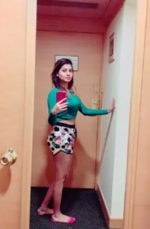 Tanya, who also visits Moosapet